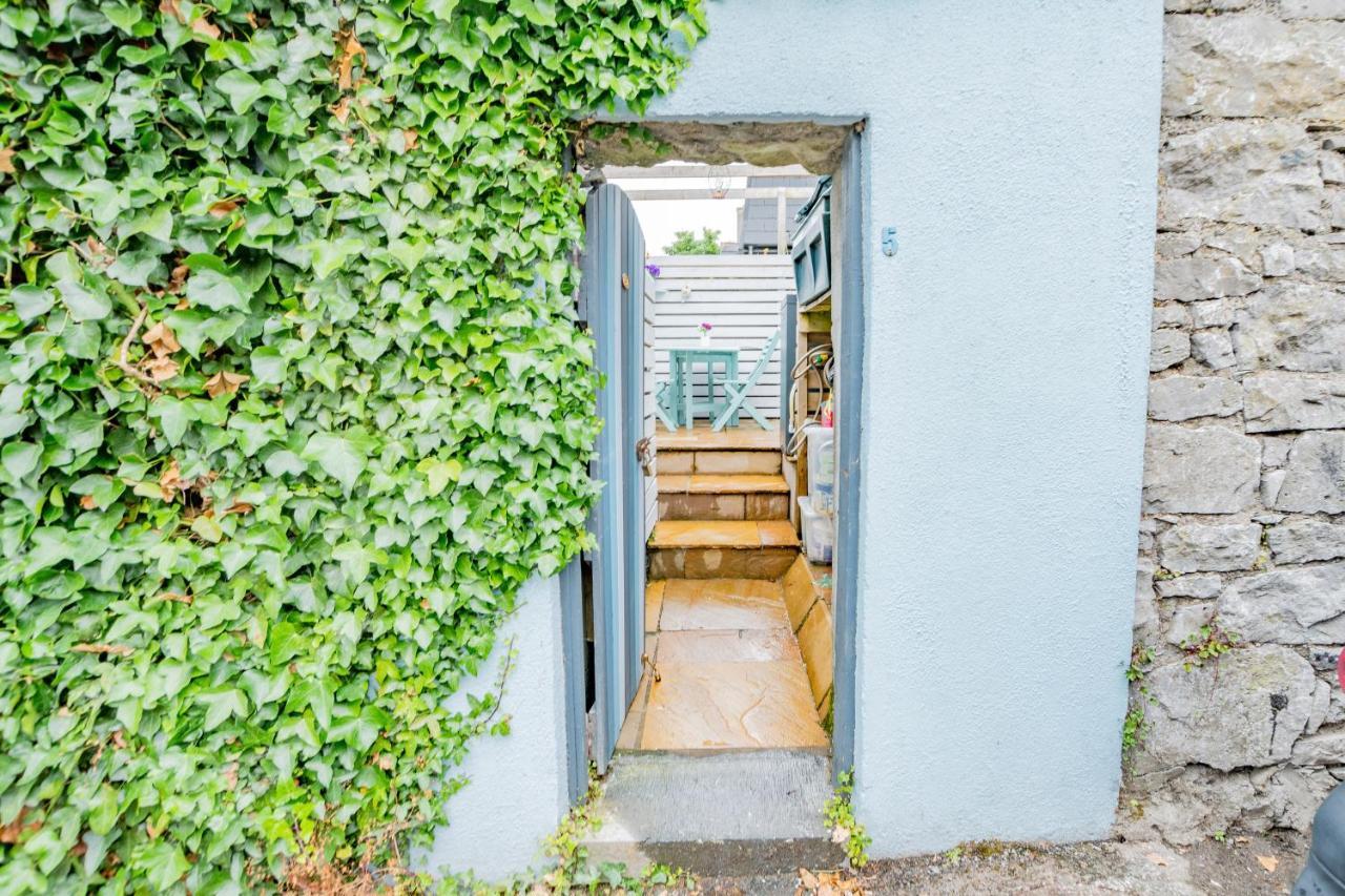 Cosy Retreat In The City Centre Galway Exteriör bild
